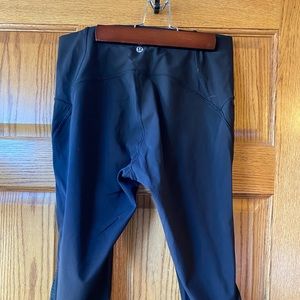 Lululemon Train Times Crop - 19”